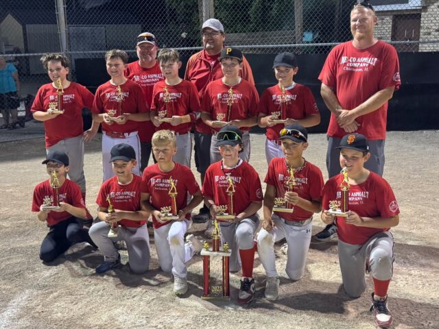 https://charlestonbaseball.org/wp-content/uploads/2025/06/2025majortournamentrunnerup-640x480.jpg